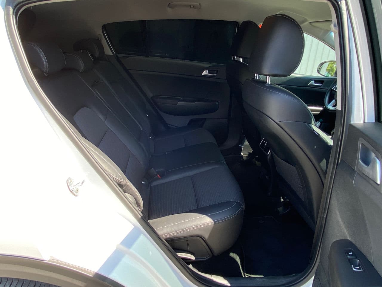 Kia Sportage 2021 — Миниатюра 18