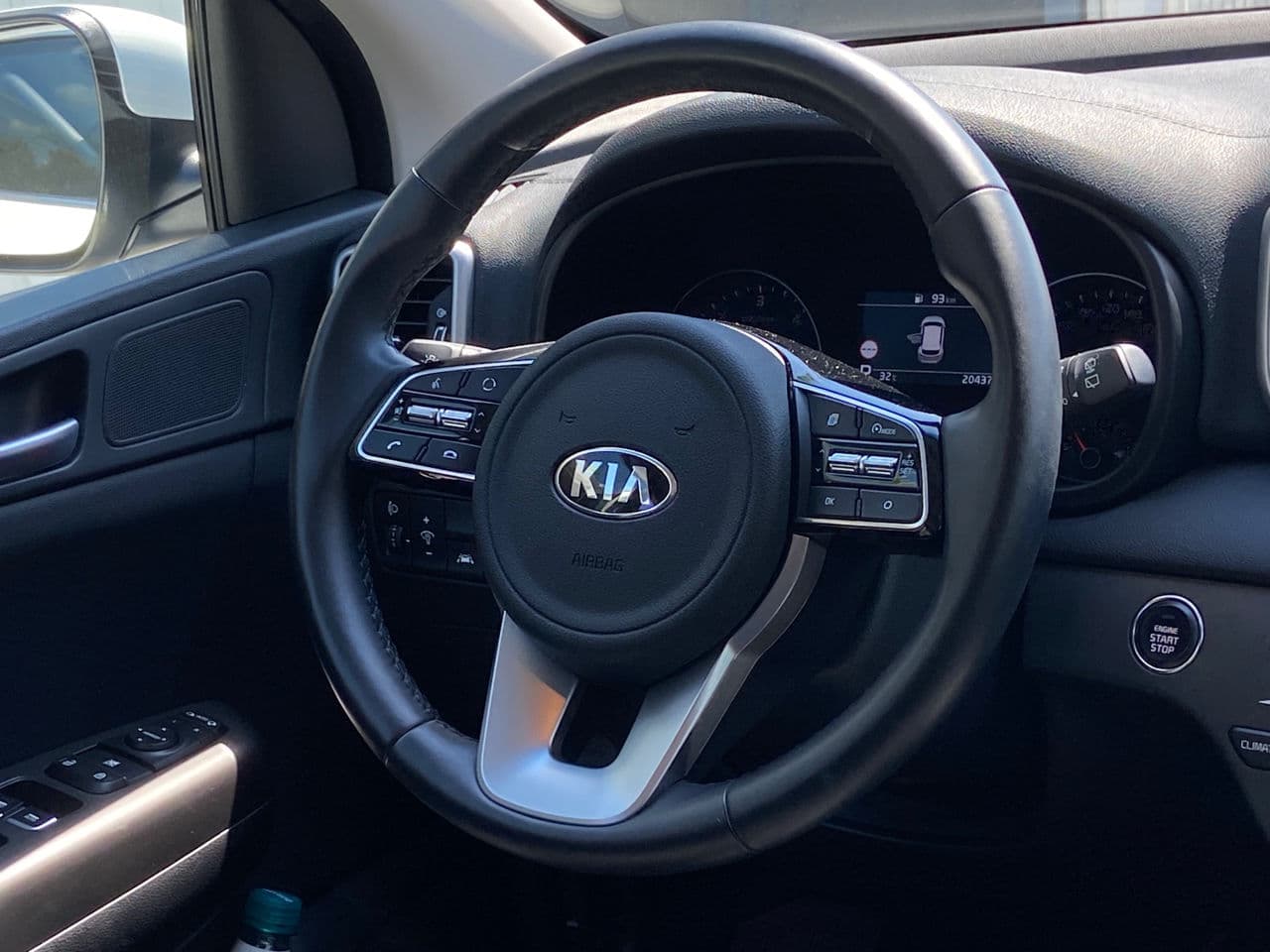Kia Sportage 2021 — Миниатюра 10