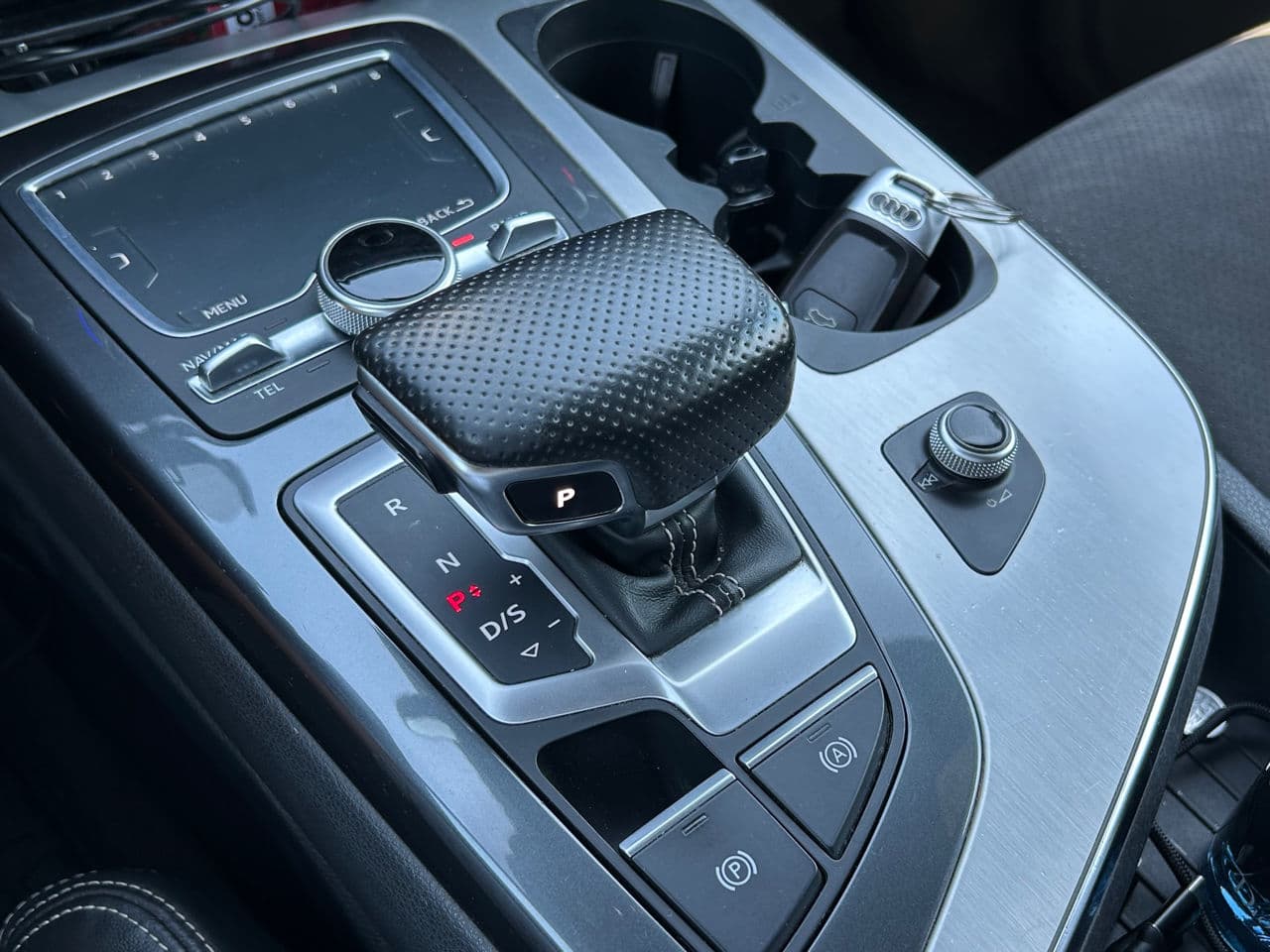 Audi Q7 2015 — Миниатюра 15