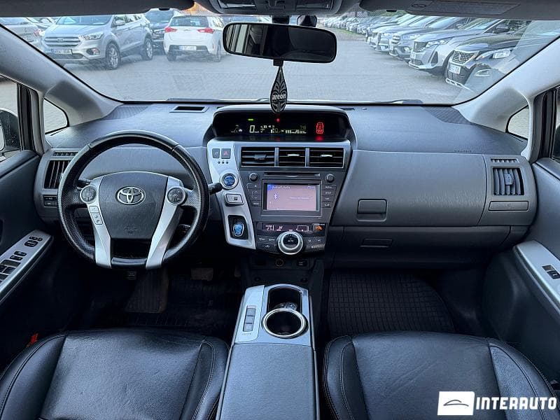 Toyota Prius Plus / V 2012 — Миниатюра 9