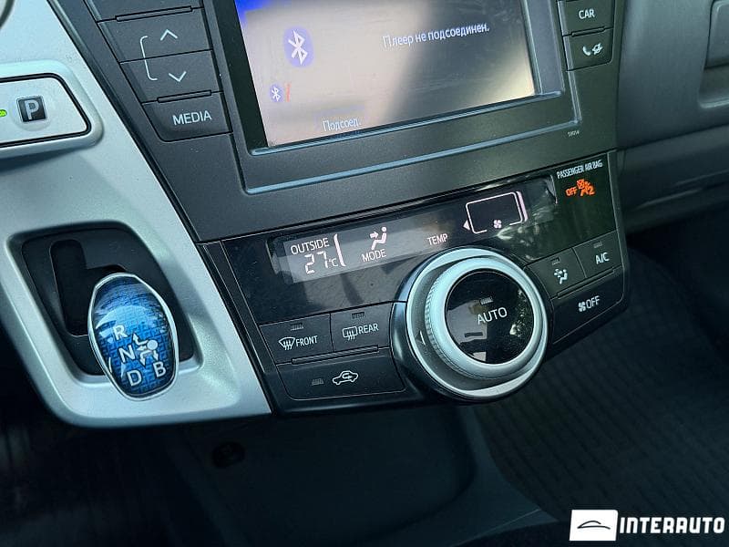 Toyota Prius Plus / V 2012 — Миниатюра 13