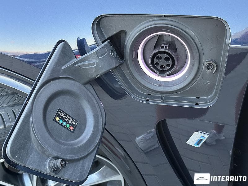 BMW X5 4.0e 2017 — Миниатюра 19