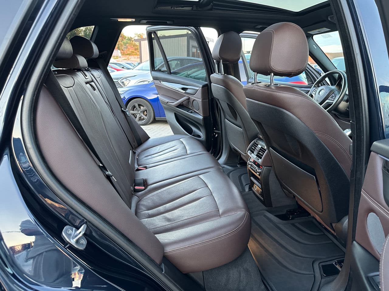 BMW X5 4.0e 2017 — Миниатюра 16