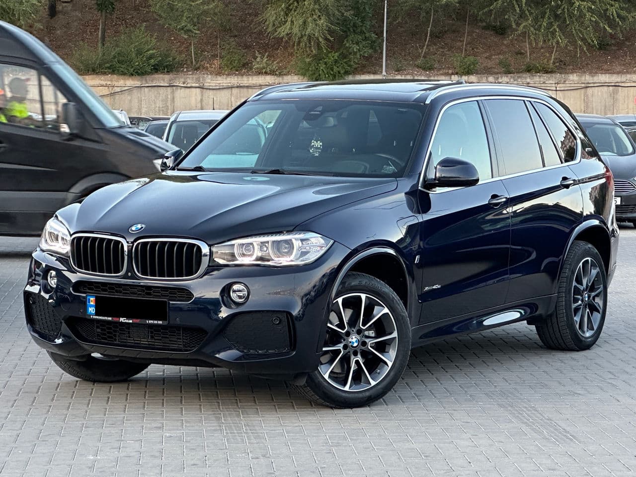 BMW X5 4.0e 2017 — Миниатюра 3