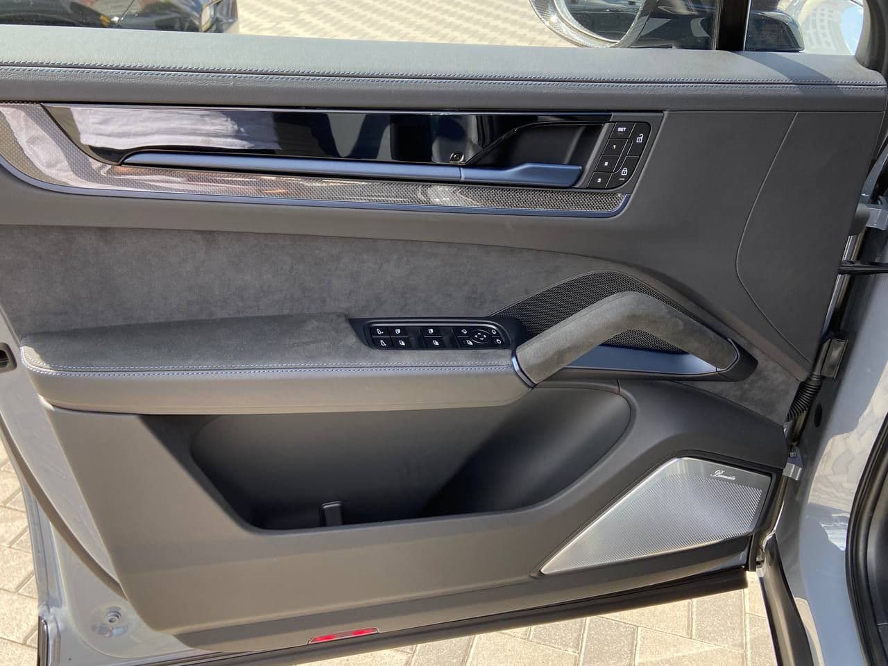 Porsche Cayenne Turbo GT Coupe 2023 — Миниатюра 5