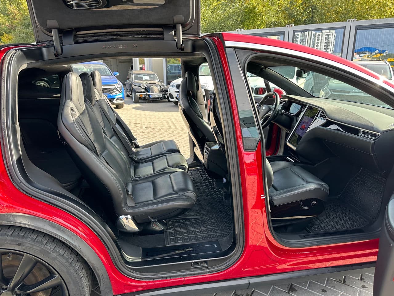 Tesla Model X 2016 — Миниатюра 15