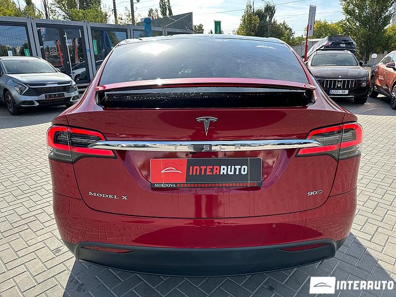 Tesla Model X 2016 — Миниатюра 6