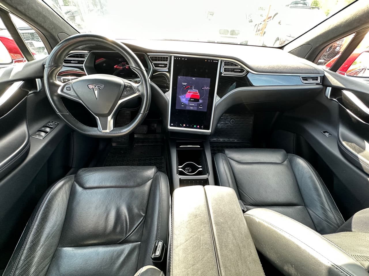 Tesla Model X 2016 — Миниатюра 11