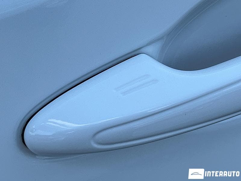 Toyota Rav-4 2018 — Миниатюра 6