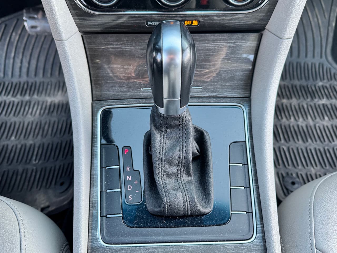 Volkswagen Passat 2016 — Миниатюра 12