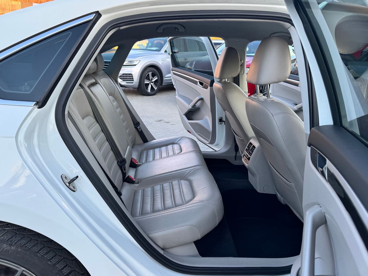 Volkswagen Passat 2016 — Миниатюра 15