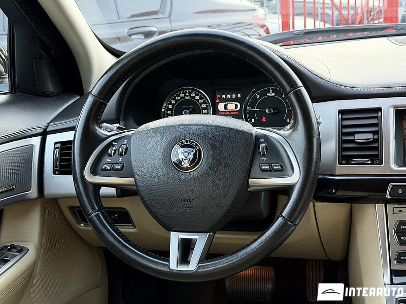 Jaguar XF 2013 — Миниатюра 8