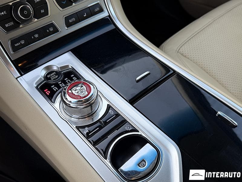 Jaguar XF 2013 — Миниатюра 12