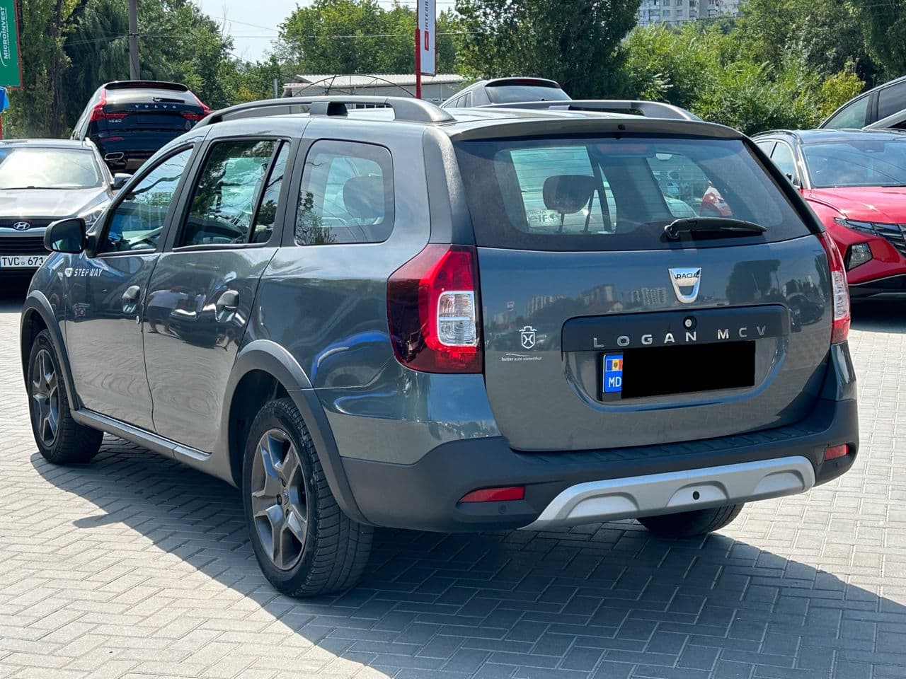 Dacia Logan MCV Stepway 2017 — Миниатюра 2