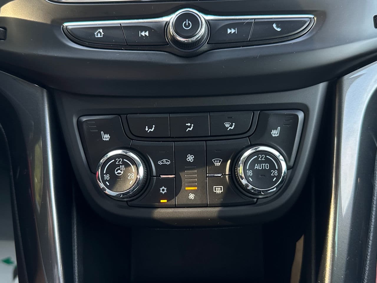 Opel Zafira 2017 — Миниатюра 15