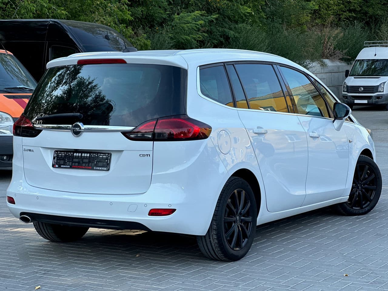 Opel Zafira 2017 — Миниатюра 2