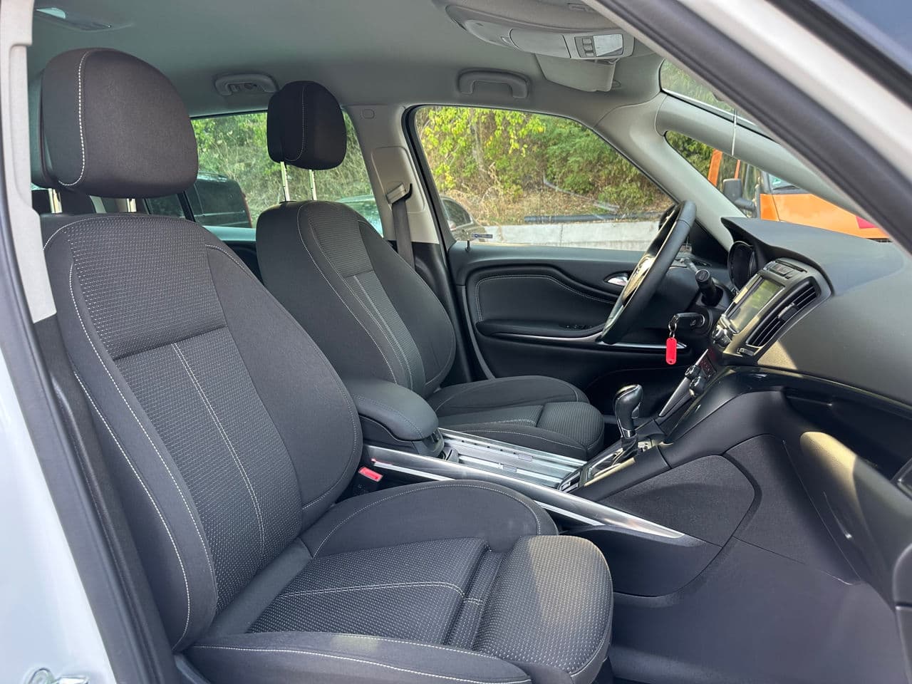 Opel Zafira 2017 — Миниатюра 17