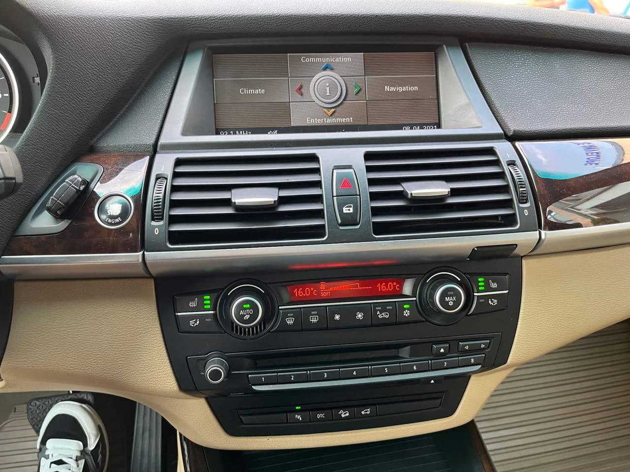 BMW X5 4.8i 2008 — Миниатюра 11