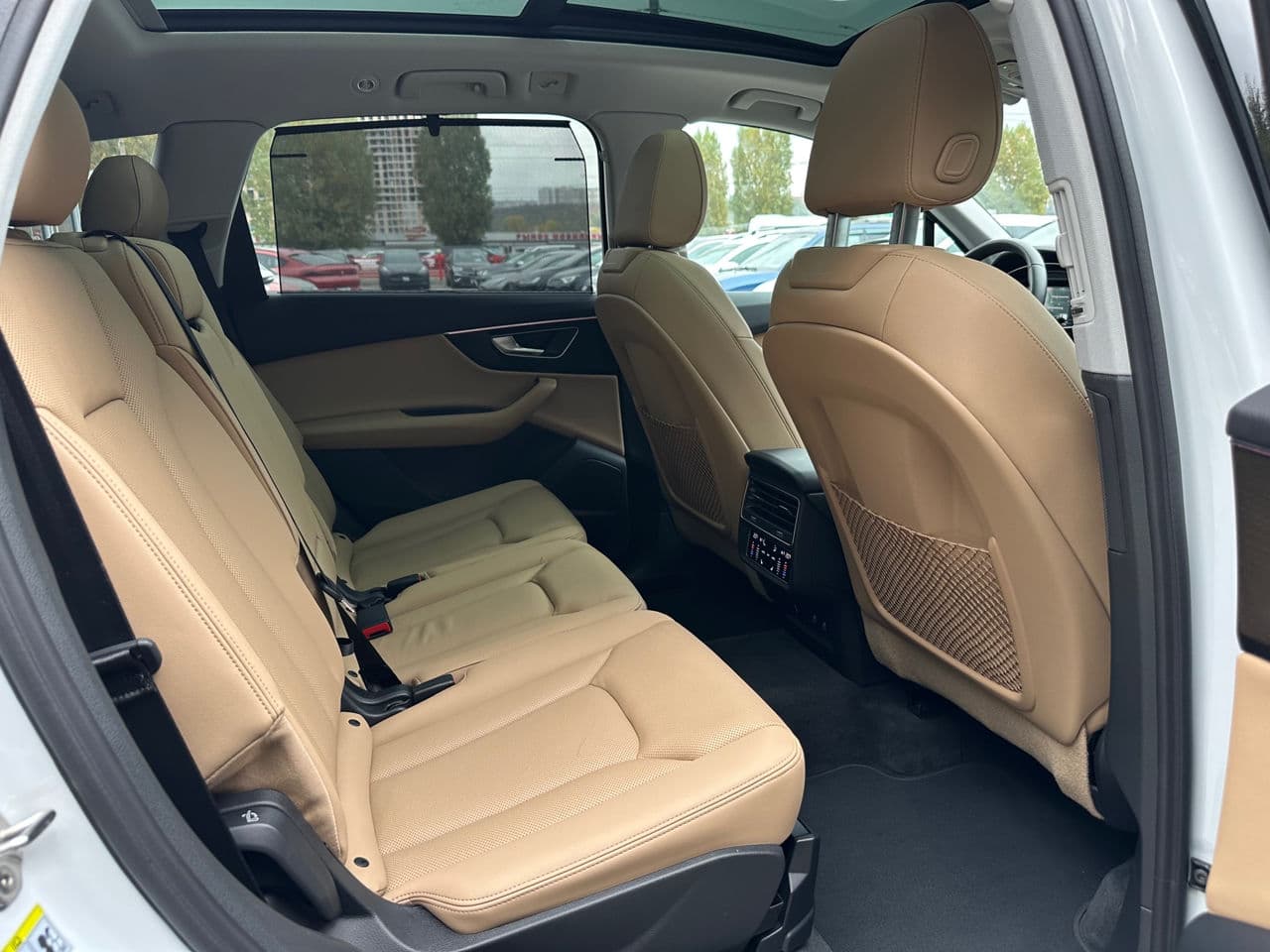 Audi Q7 2022 — Миниатюра 22