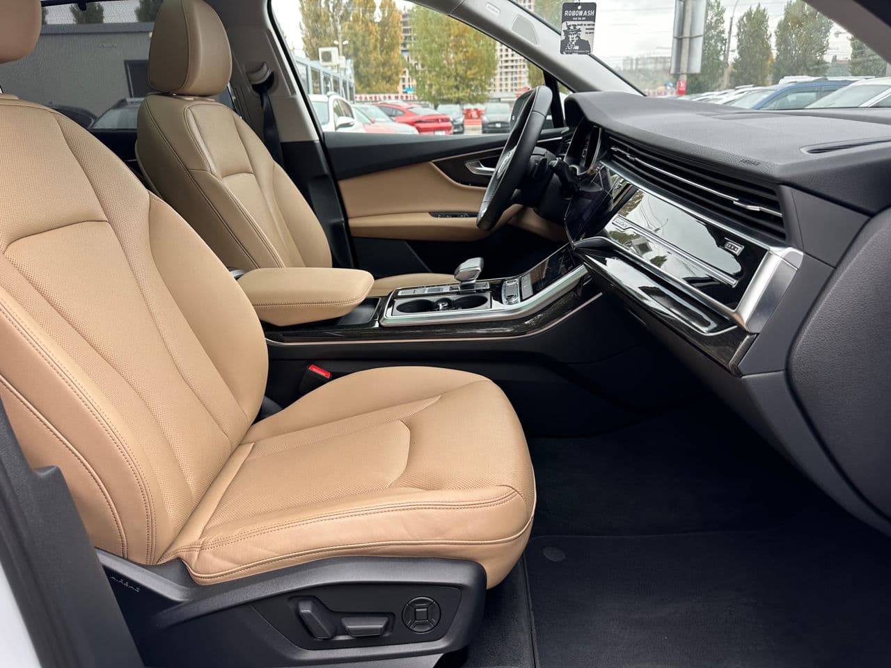 Audi Q7 2022 — Миниатюра 19