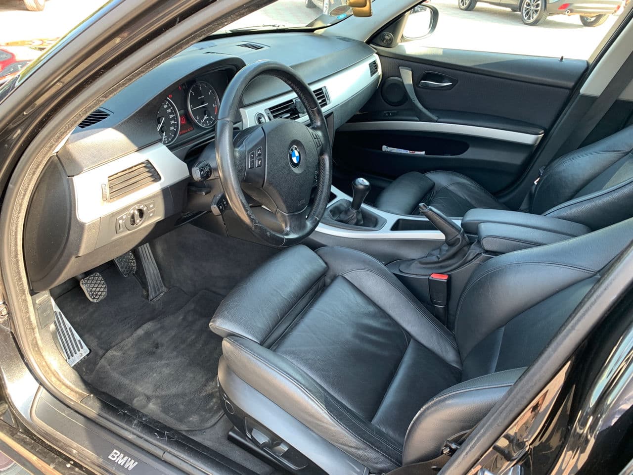BMW 316 2009 — Миниатюра 5