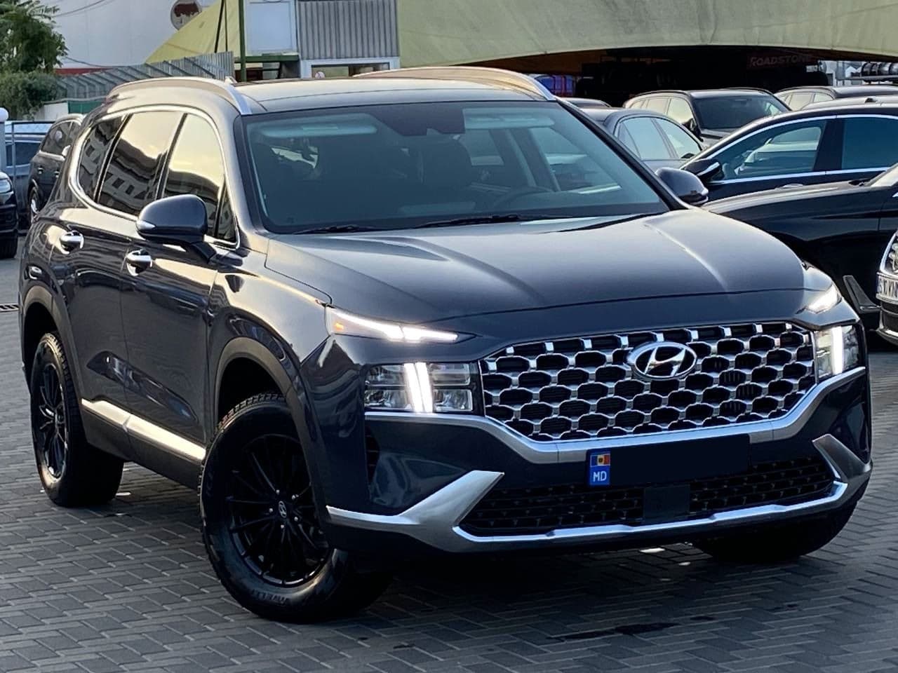Hyundai Santa Fe 2021 — Миниатюра 3