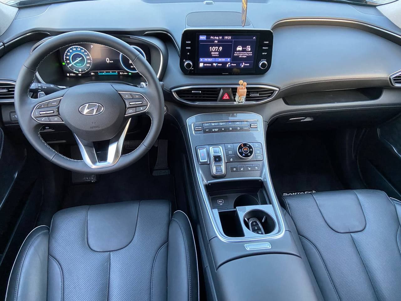 Hyundai Santa Fe 2021 — Миниатюра 8