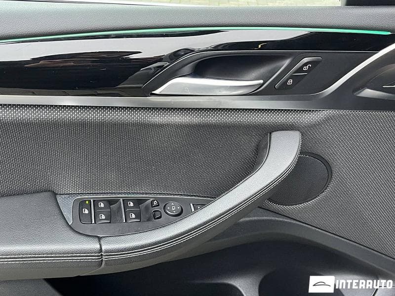 BMW X3 2.0D 2019 — Миниатюра 5