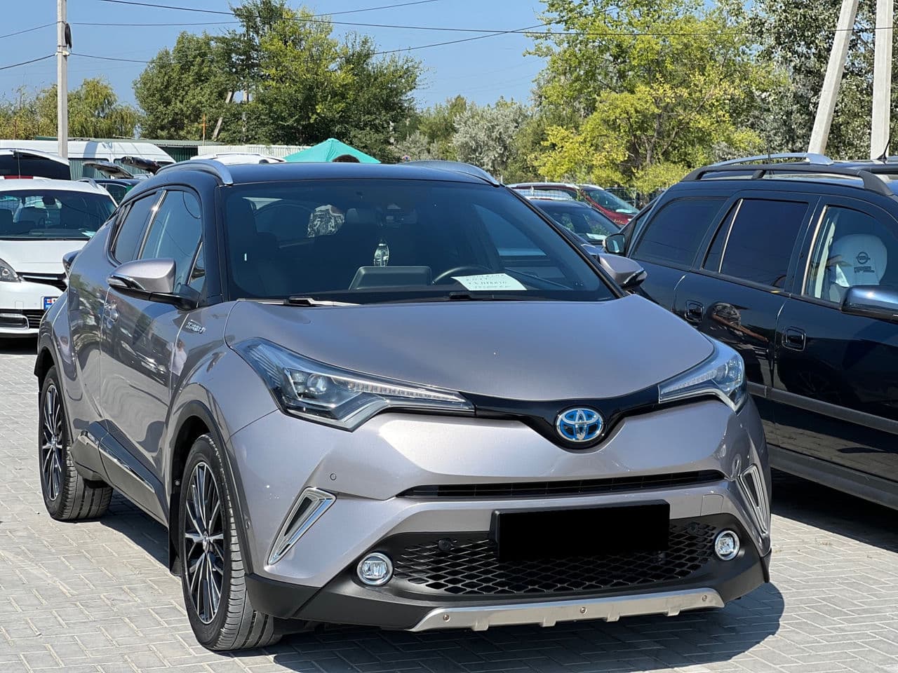 Toyota C-HR 2017 — Миниатюра 3