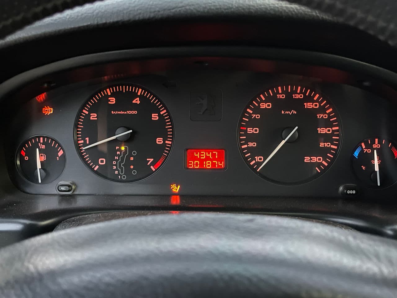 Peugeot 406 2002 — Миниатюра 9