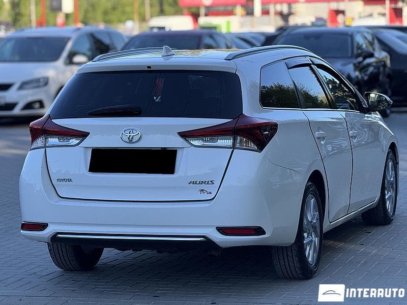 Toyota Auris 2015 — Миниатюра 4
