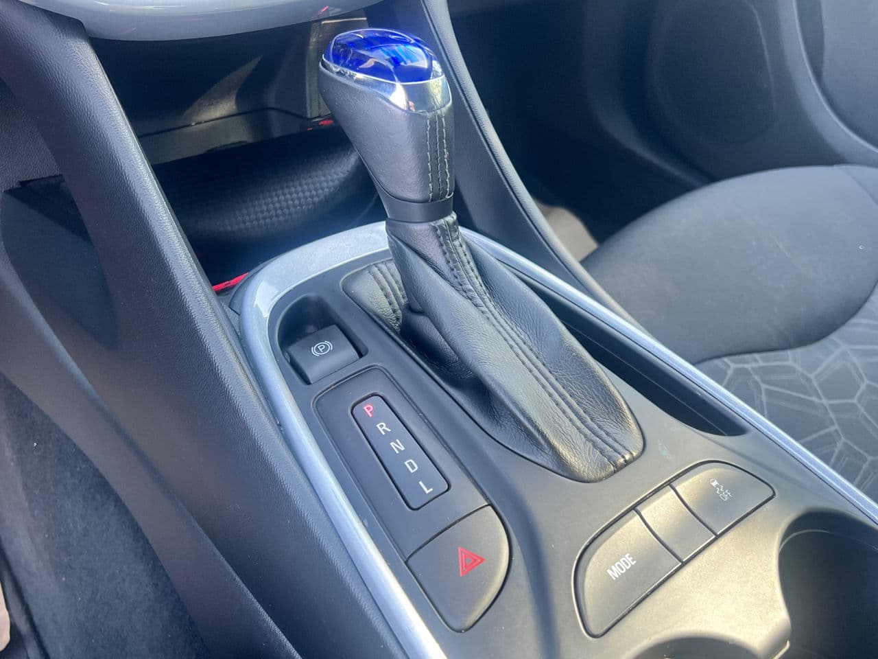 Chevrolet Volt 2016 — Миниатюра 12