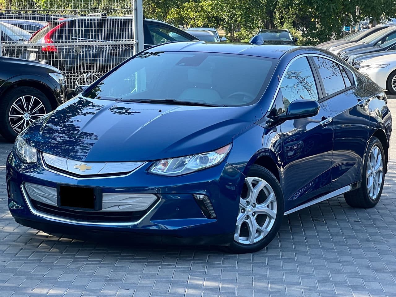 Chevrolet Volt 2019 — Миниатюра 2