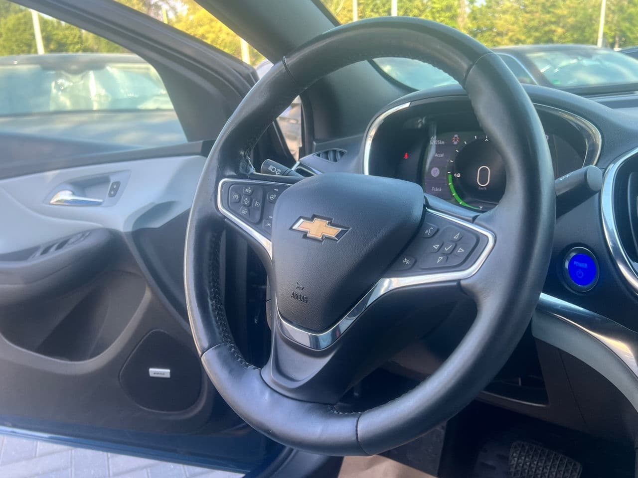 Chevrolet Volt 2019 — Миниатюра 7