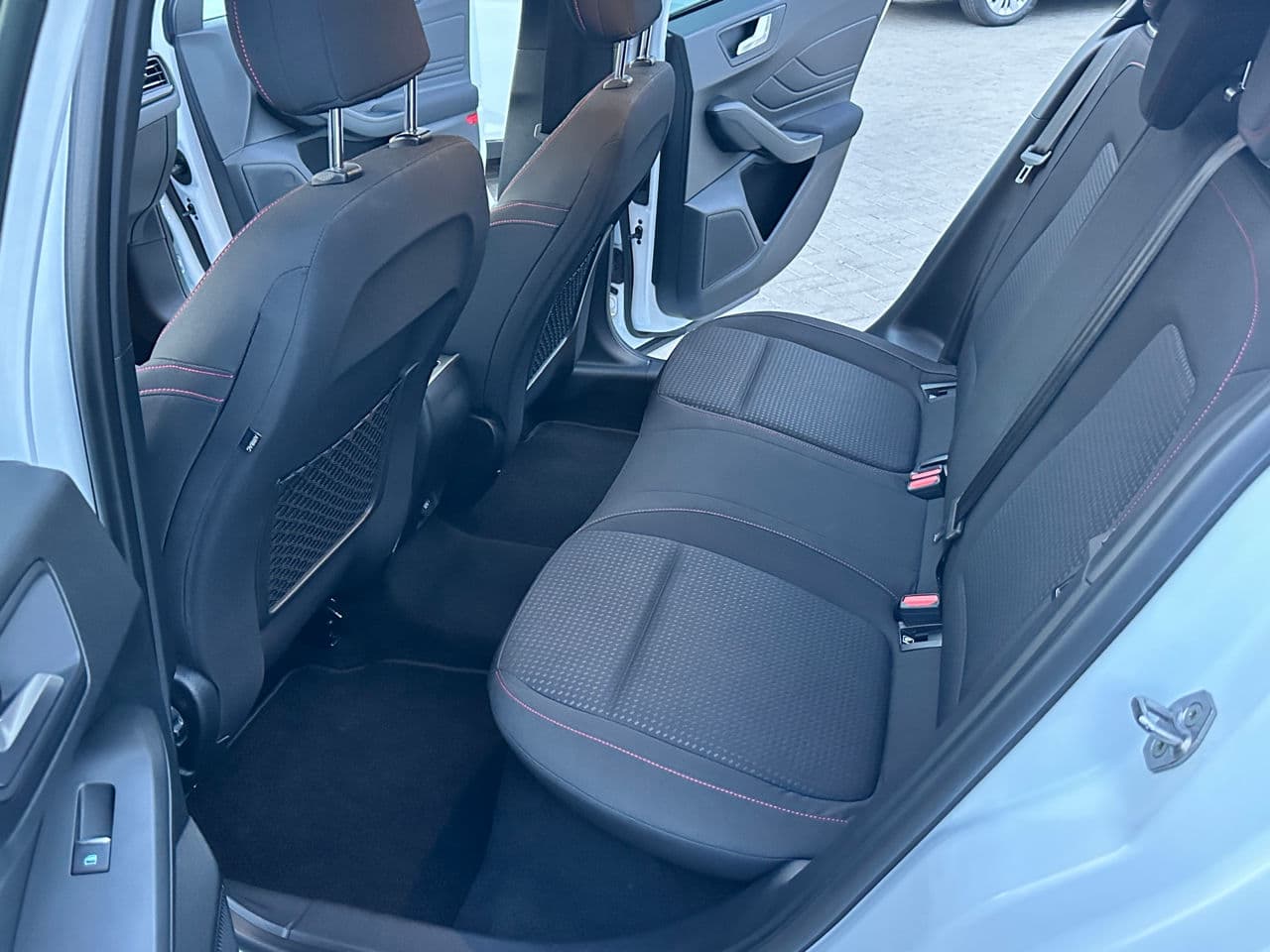 Ford Focus 2019 — Миниатюра 13