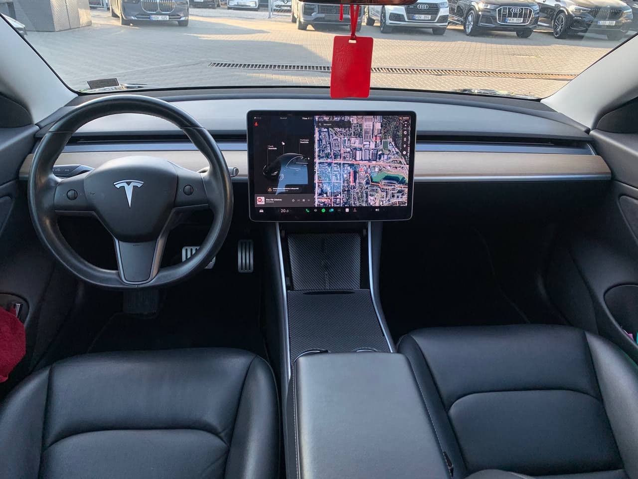 Tesla Model 3 2018 — Миниатюра 8