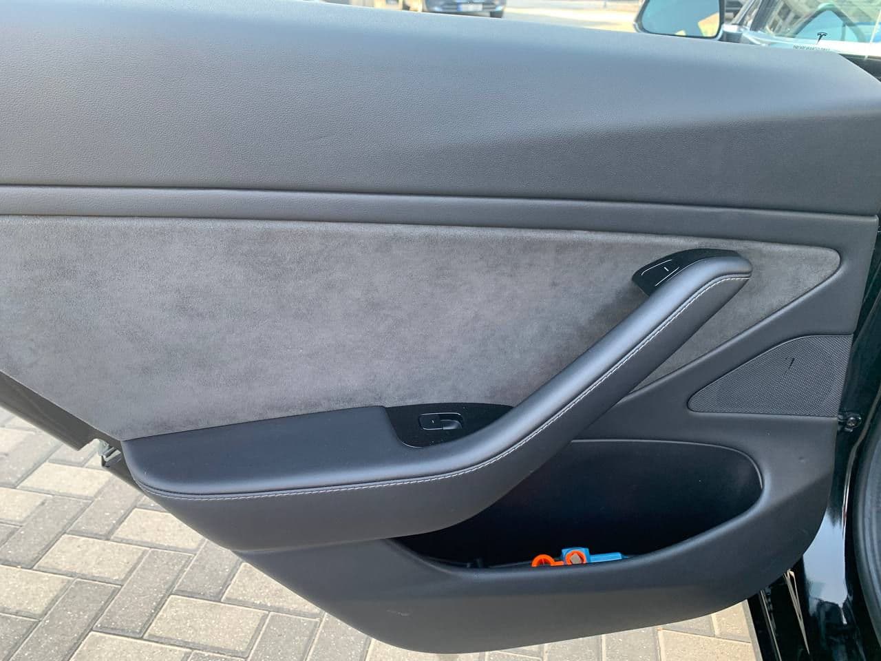 Tesla Model 3 2018 — Миниатюра 14