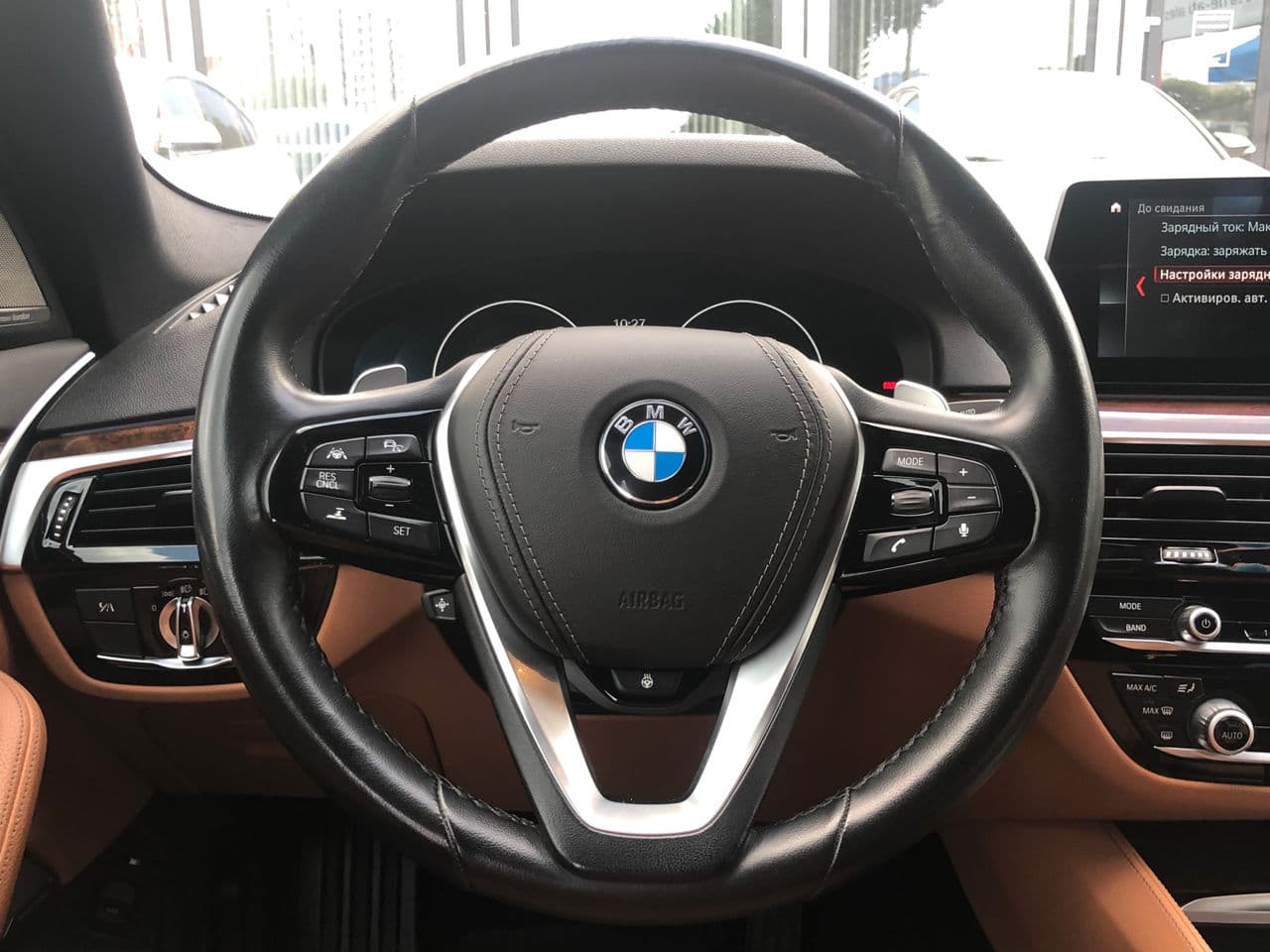 BMW 530e 2018 — Миниатюра 11