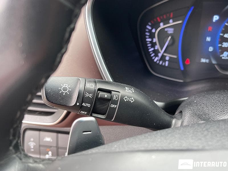 Hyundai Santa Fe 2018 — Миниатюра 22