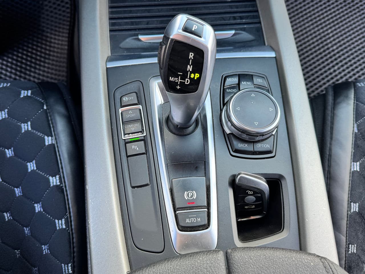 BMW X5 2.5D 2014 — Миниатюра 12