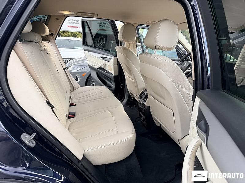 BMW X5 2.5D 2015 — Миниатюра 15