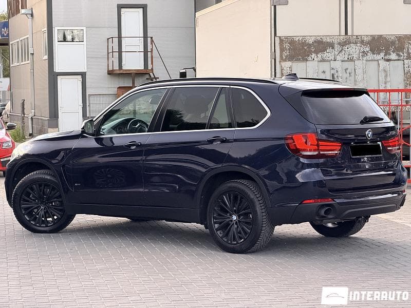 BMW X5 2.5D 2015 — Миниатюра 2