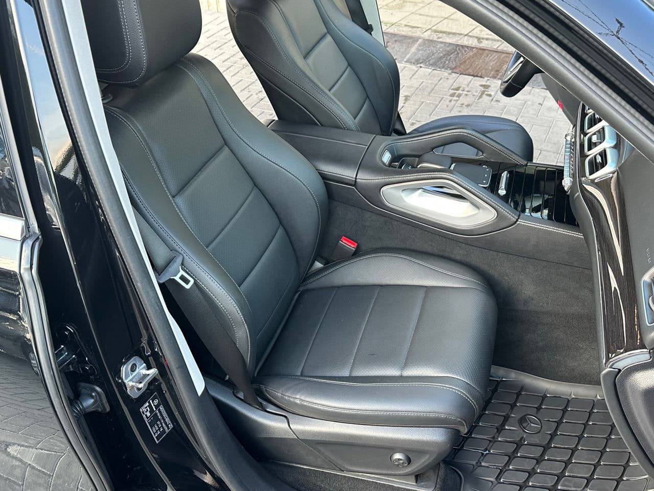 Mercedes GLE 300d 2022 — Миниатюра 20