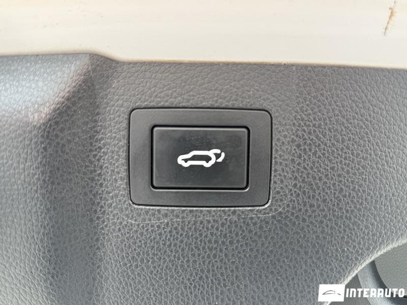 2013 Hyundai Grand Santa Fe — Miniatură 24