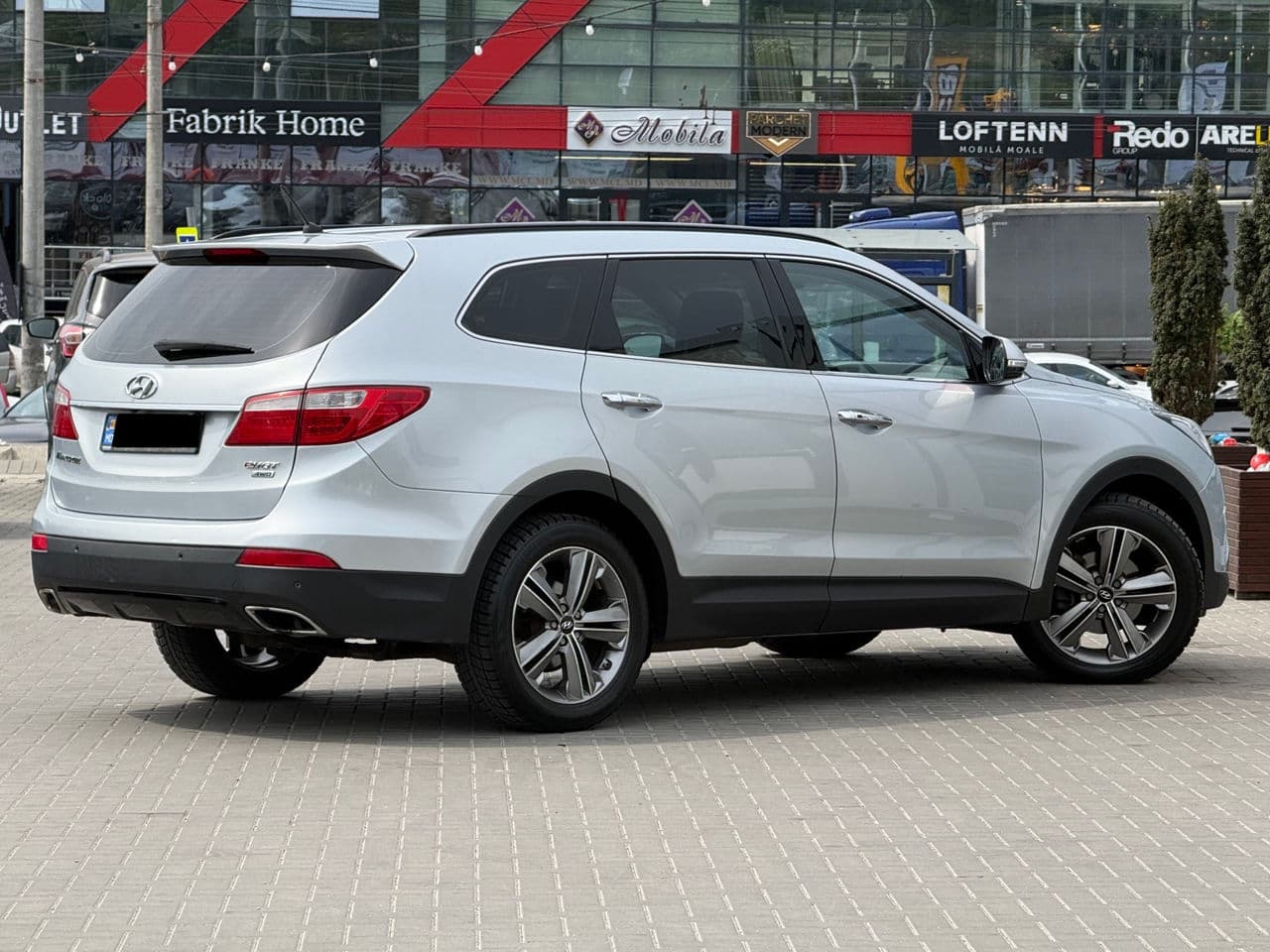 2013 Hyundai Grand Santa Fe — Miniatură 3