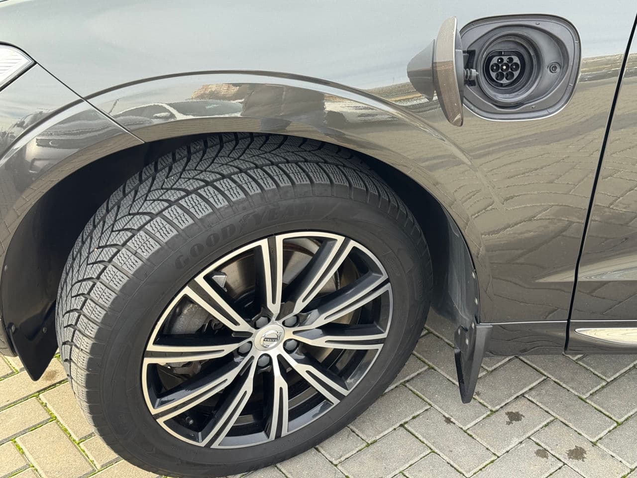 Volvo XC 60 2019 — Миниатюра 18