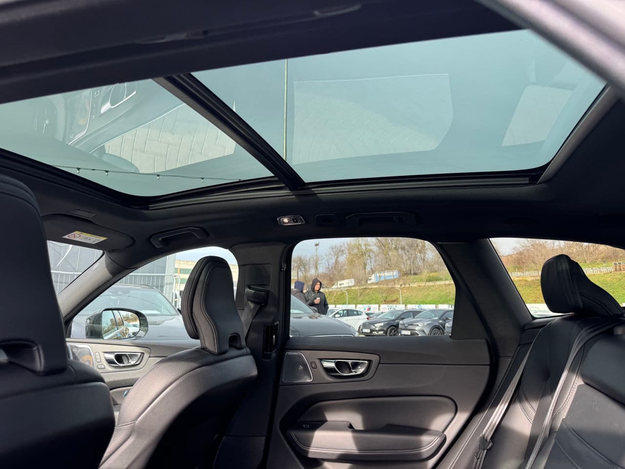 Volvo XC 60 2019 — Миниатюра 14