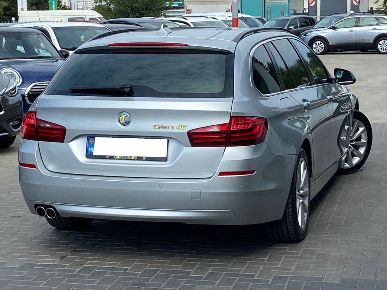 BMW 520 2014 — Миниатюра 3