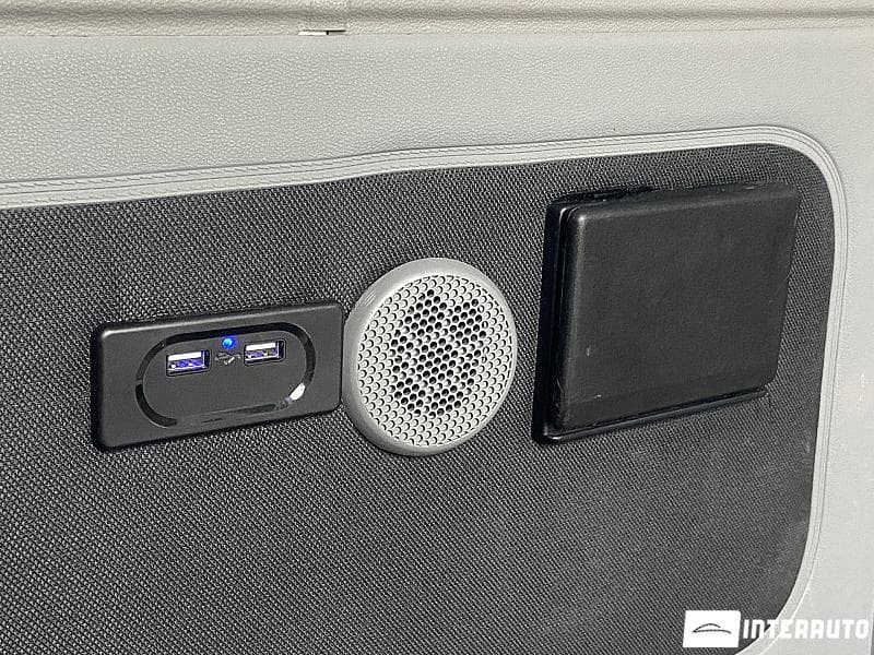 Volkswagen Crafter 2014 — Миниатюра 8