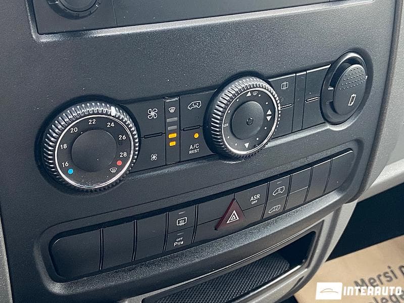 Volkswagen Crafter 2014 — Миниатюра 12